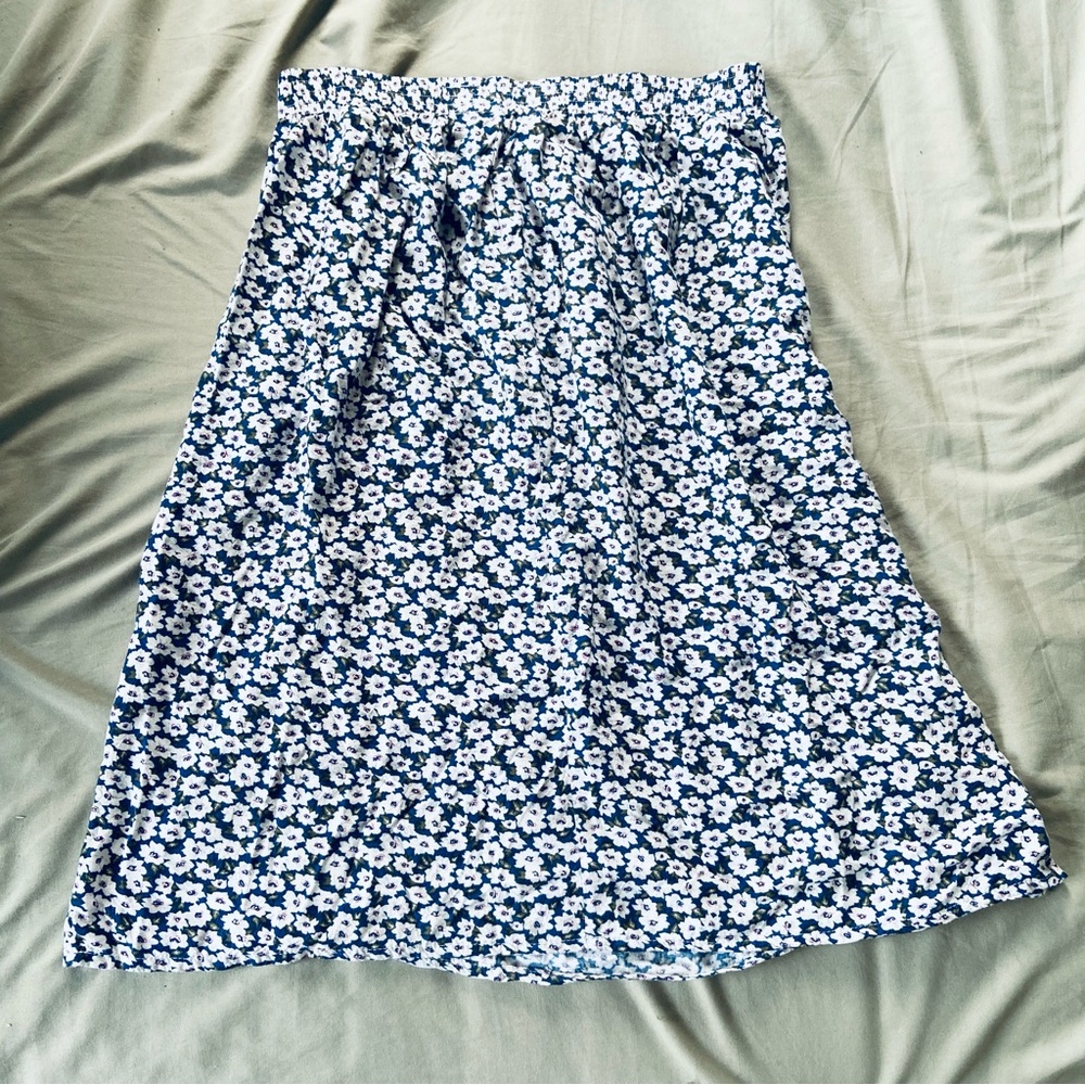 Soft Style Blue & White Floral Midi Skirt – Made in Canada